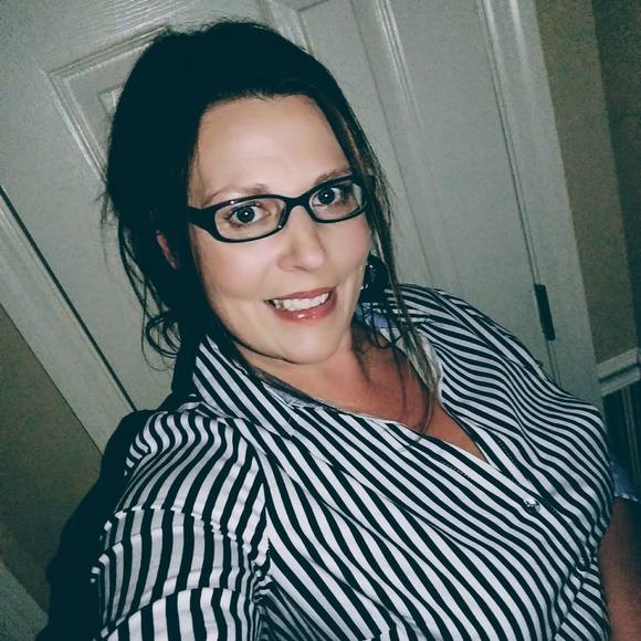 Meet your Posher, Noel - Picture 1 of 1